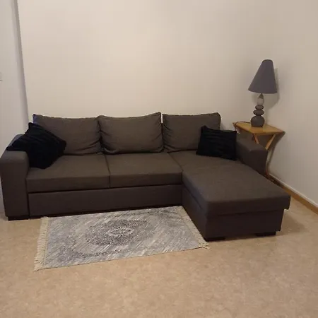 Appartement dans maison à Corbelin proche Walibi Extérieur photo