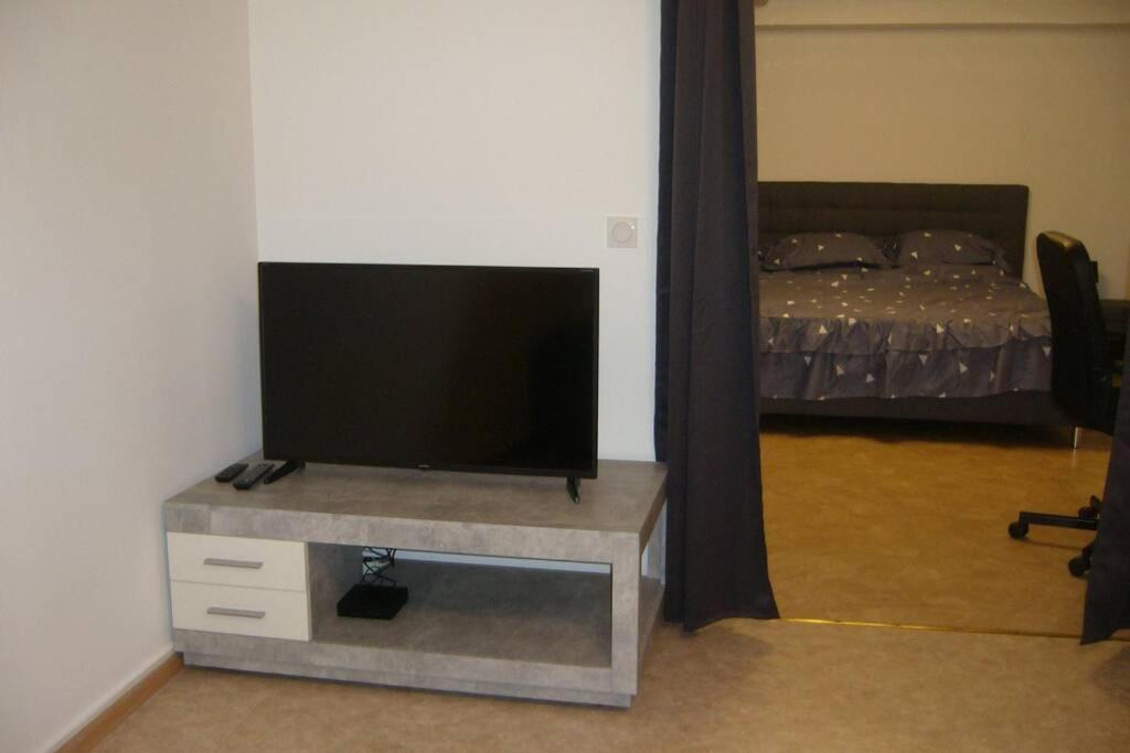 Dans Maison à Proche Walibi Appartement
